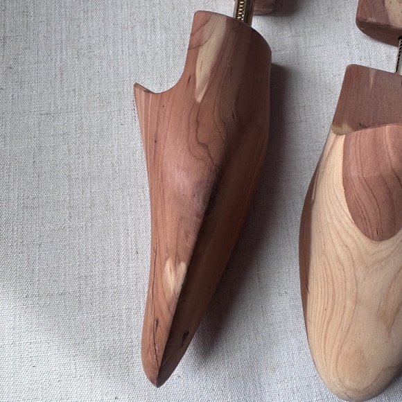 Church's solid wooden shoe lasts - Picture 2 of 4